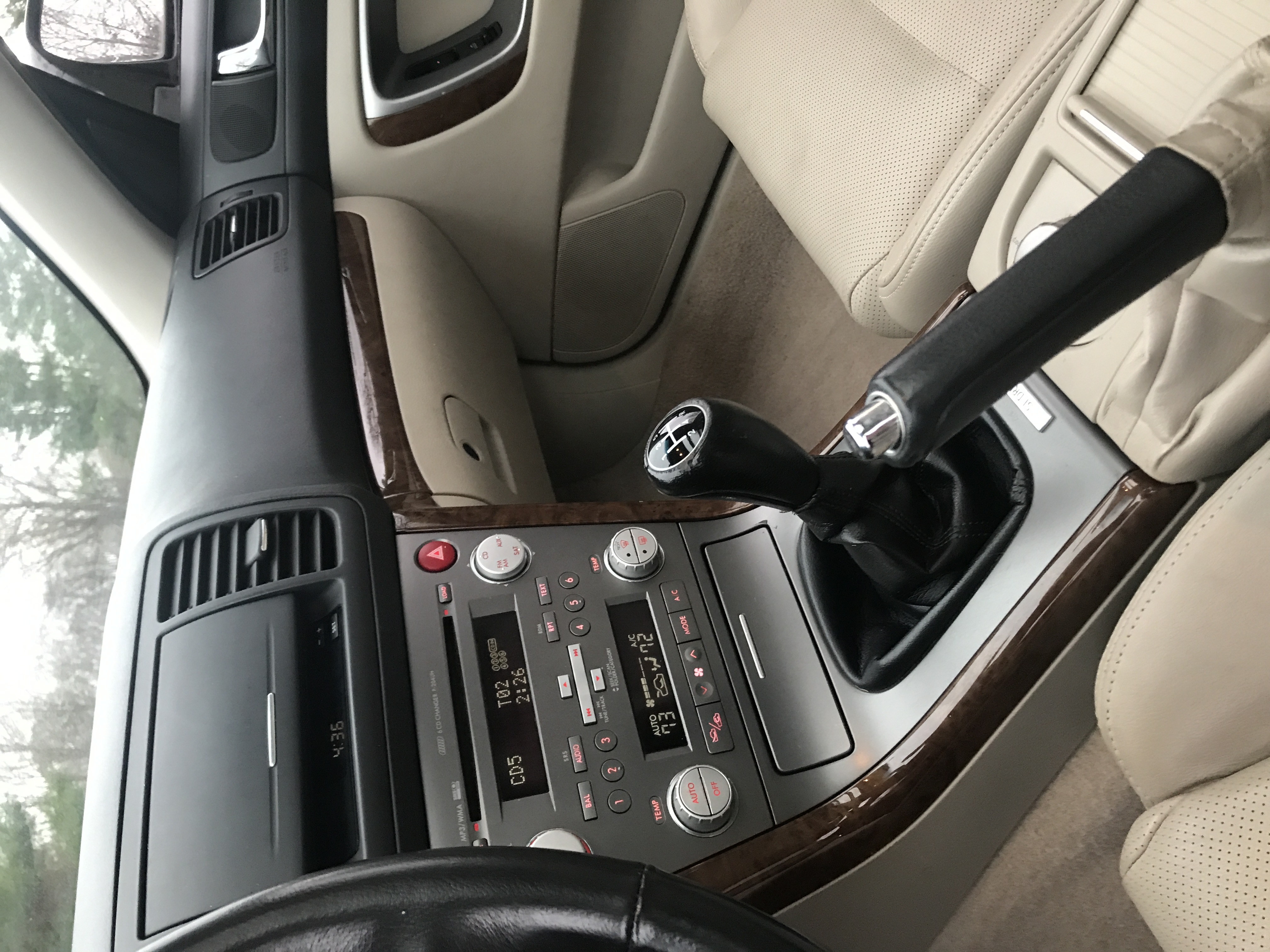 2008 Subaru Outback 2.5XT Limited, EJ255 turbo boxer, full-time symmetrical AWD, 5-speed manual One Owner 71K low mileage — photo 25